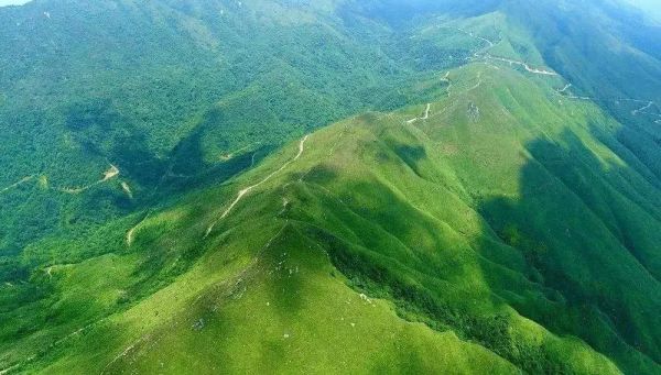 【行摄莫六公】登顶莫六公瞰清远最美山脊一天徒步
