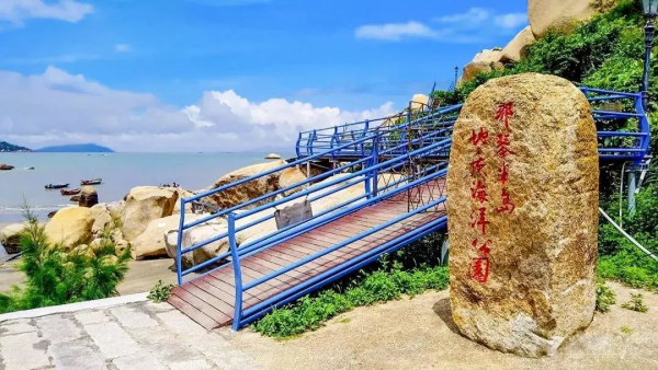 【浪漫台山】世界罕见黑沙滩激情冲浪、打卡广东小希腊“那琴半岛”、端芬唐人街、都斛海鲜街品海鲜二天游
