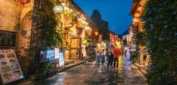 【诗画黄姚之旅】 古韵黄姚古镇,地质奇观玉石林,姚江竹筏漂流,东谭岭绝美日出
