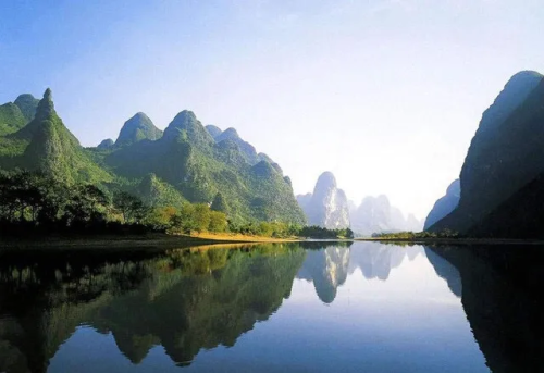 【阳朔深度游+黄姚古镇3天】徒步漓江，登相公山，行摄遇龙河古桥，体验手撑竹筏，骑行十里画廊