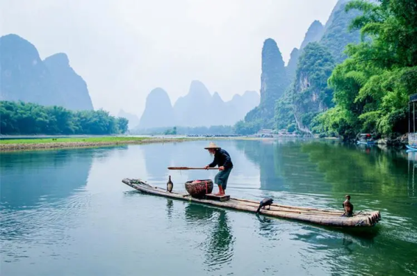 【行摄桂林阳朔4天】象鼻山-漓江竹筏游-遇龙河-聚龙潭溶洞-黄姚古镇-梧州骑楼城