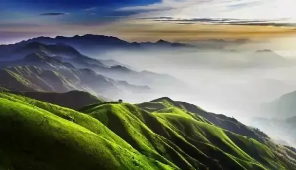 【武功山汽车团3天2夜】反穿精华线,看日落云海星河, 行走云端草甸 ,行摄山顶大草原(2.5星)-