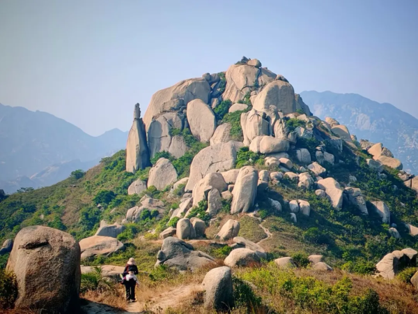 遇见山海【江门马天顶-山海徒步】那琴半岛别致海岸线,巨石阵拍户外大片-