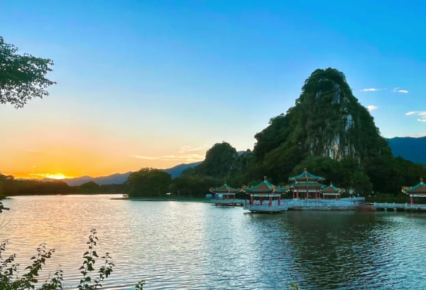 新线 邂逅肇庆鼓浪屿“岩前村”+“象岗云道”观星湖美景+千年古城墙+骑楼街美食~