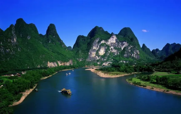 【漓江徒步】徒步漓江18公里，骑行遇龙河赏油菜花海，兴坪古镇，老寨山，漫步黄姚古镇-