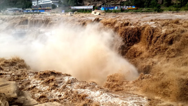 风华晋陕 | 王家 碛口 波浪谷 延安 雨岔 壶口 小西天 平遥 旅拍 6日行程