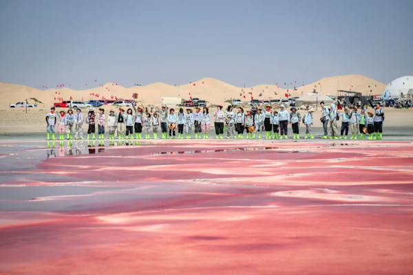 嗨腾格里4天3晚五湖穿越52KM徒步-