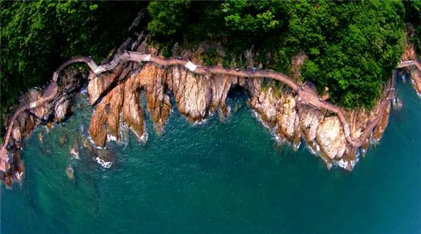 【深圳盐田栈道】打卡果冻玻璃海！行摄醉美海景，玩转大梅沙10公里绝美海边栈道，看海的天花板！