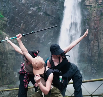 【广东大峡谷】徒步《中国国家地理》杂志评为广东十大最美徒步线路~乳源大峡谷，邂逅广东版张家界-