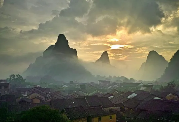 广西三月三 4.17晚-19 黄姚古镇沉浸式狂欢,龙脊黄洛红瑶长发山歌节 2天2夜